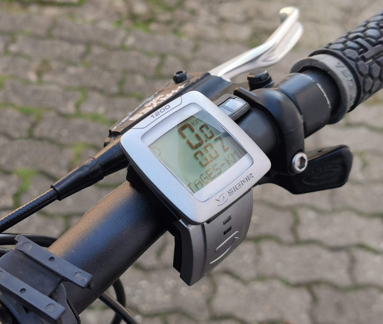 Sigma BC1200 Plus - Velocímetro inalámbrico para bicicleta