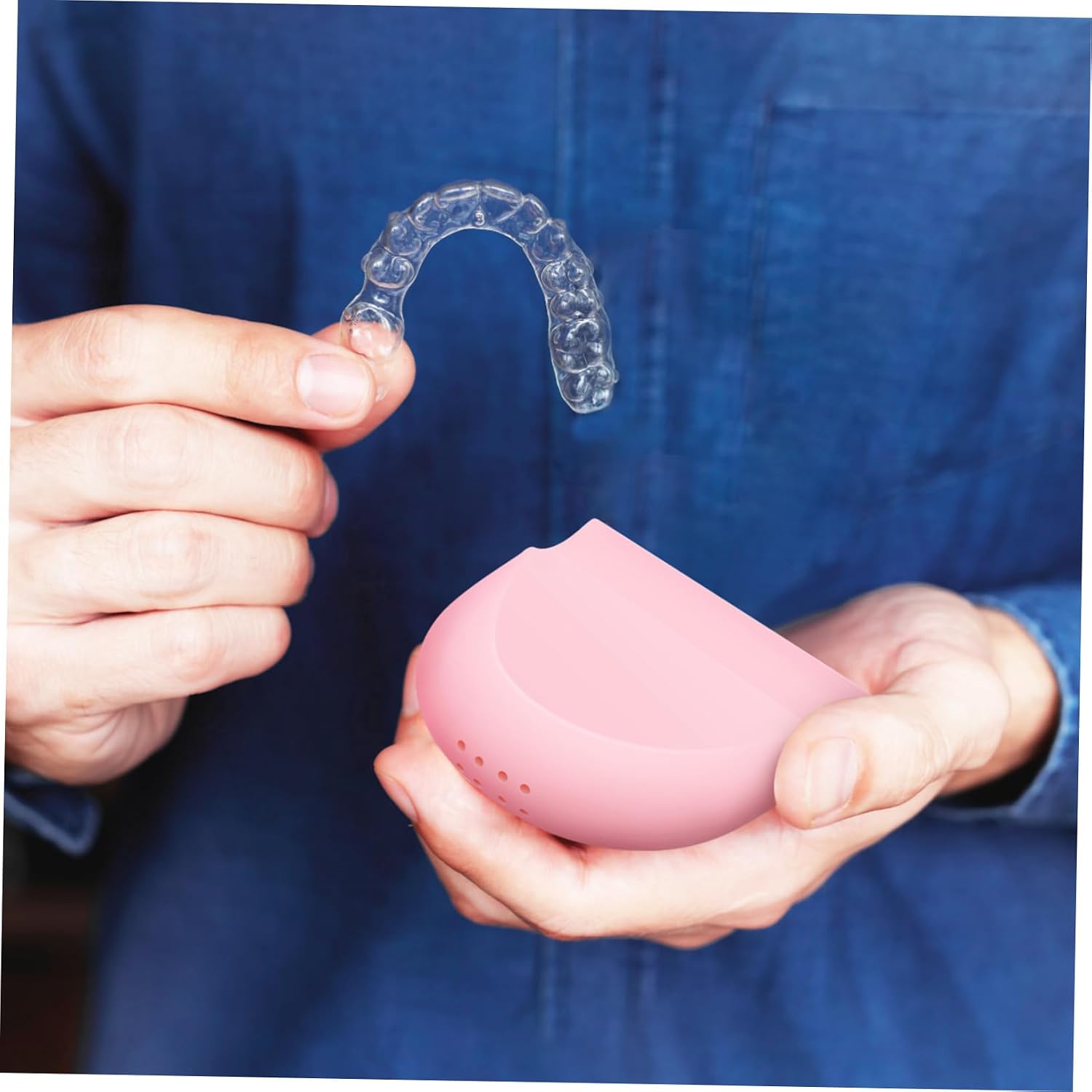 4Pcs Silicone Retainer Storage Case with Vent Cute Denture Holder for Easy Cleaning and Secure Closure for Retainers Aligners