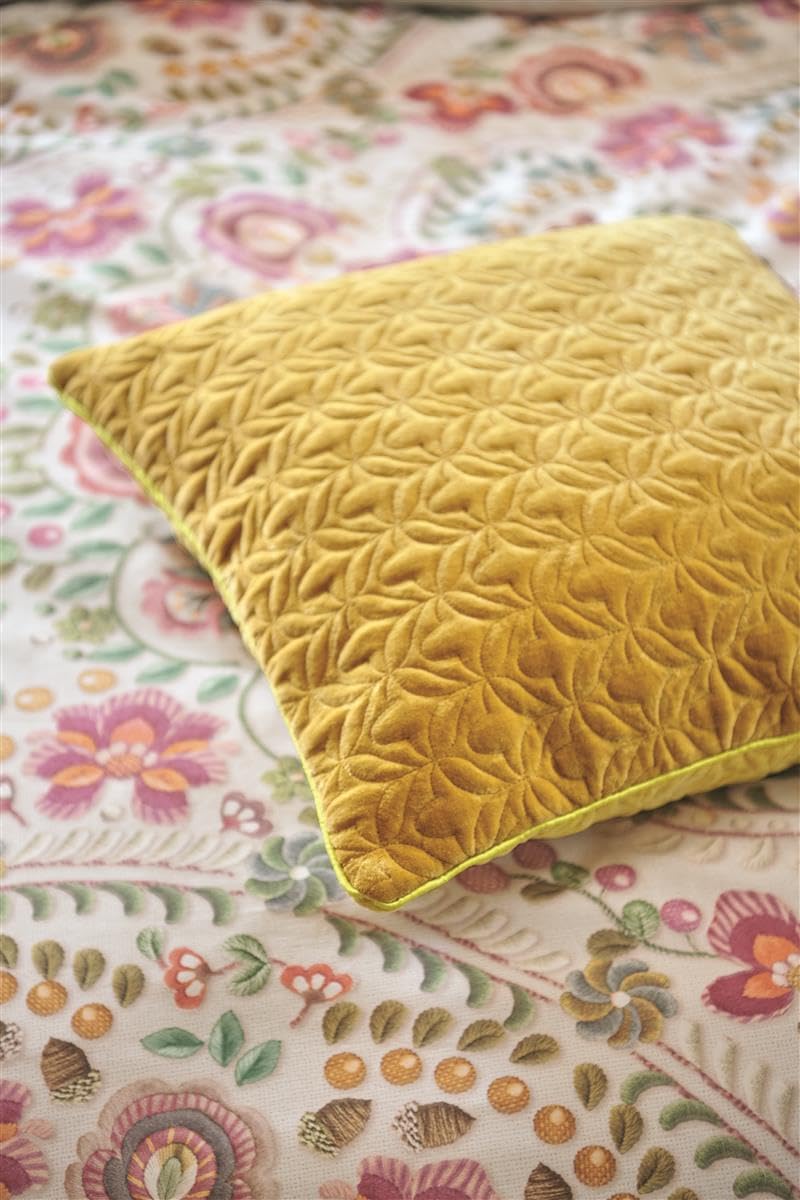 Pip Studio Quilty Dreams Farbe Bright Yellow Größe 45x45