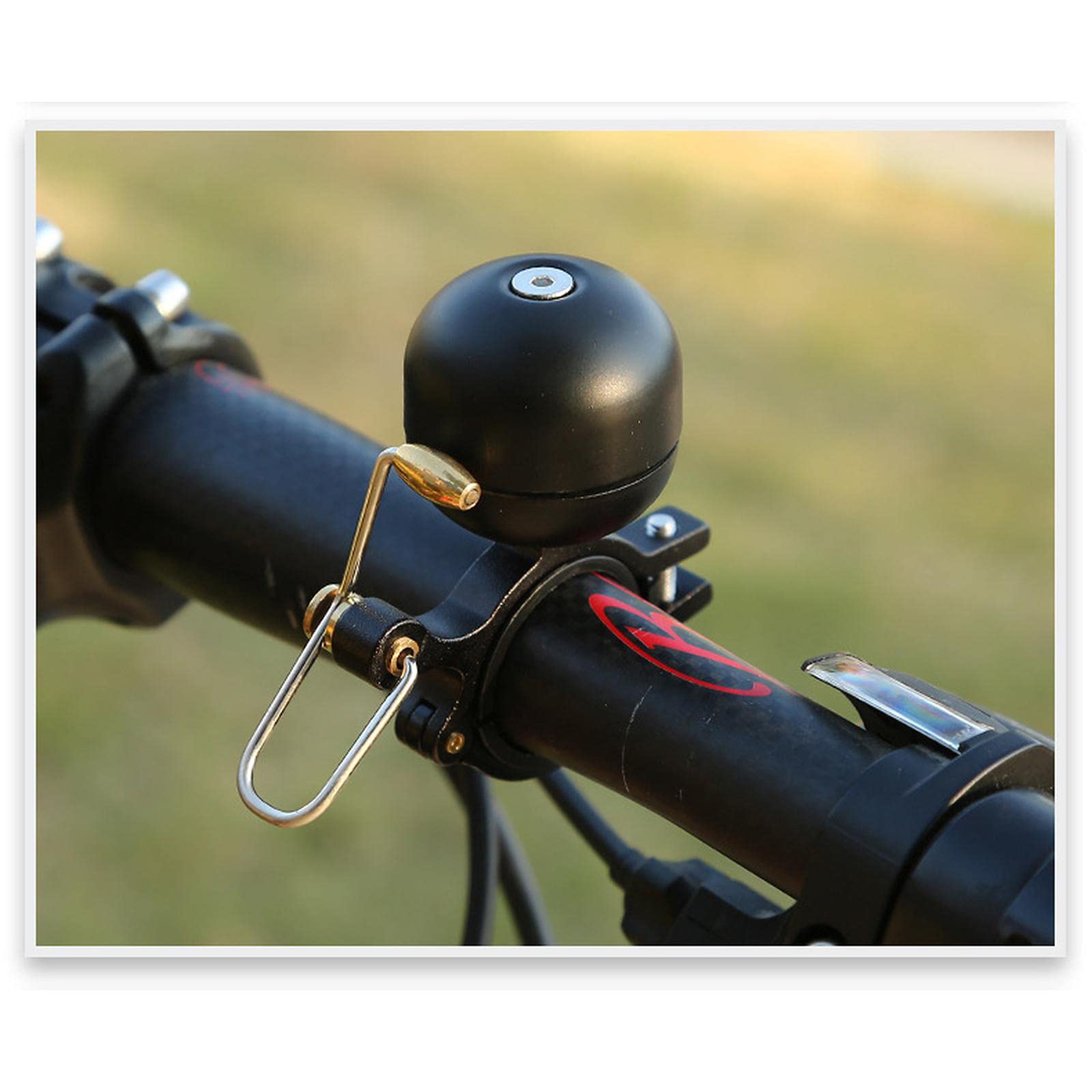 Sonnette Vélo Classique Rétro 80 DB – Alliage Alu Aéronautique – 5,1x3,1 Cm – Compatible Guidon 22-35 Mm – Noire Anti-reflet – Résistant