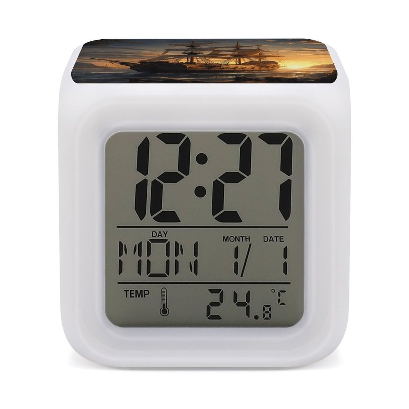 Reloj digital de barco pirata multicolor para mesita de noche juvenil