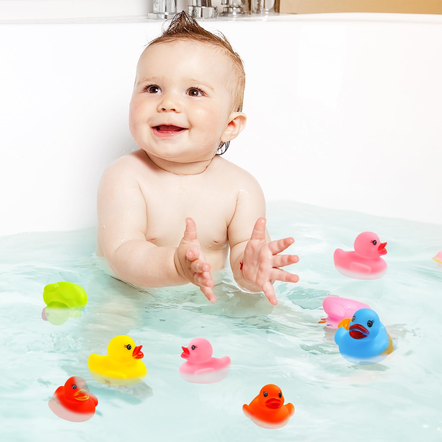 DERAYEE 50 Stück Bunte Mini Badeenten Schwimmendes Weiche Enten Badespielzeug Set klassisches Quietscheentchen für Kinder Dusch Geburtstags Partyartikel Spielzeug