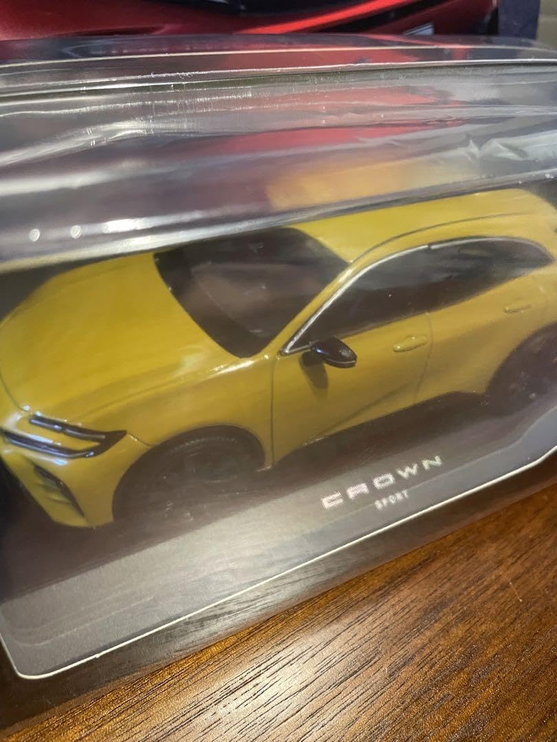 Amazon.co.jp: トヨタ 新型クラウン スポーツ カラーサンプルミニカー