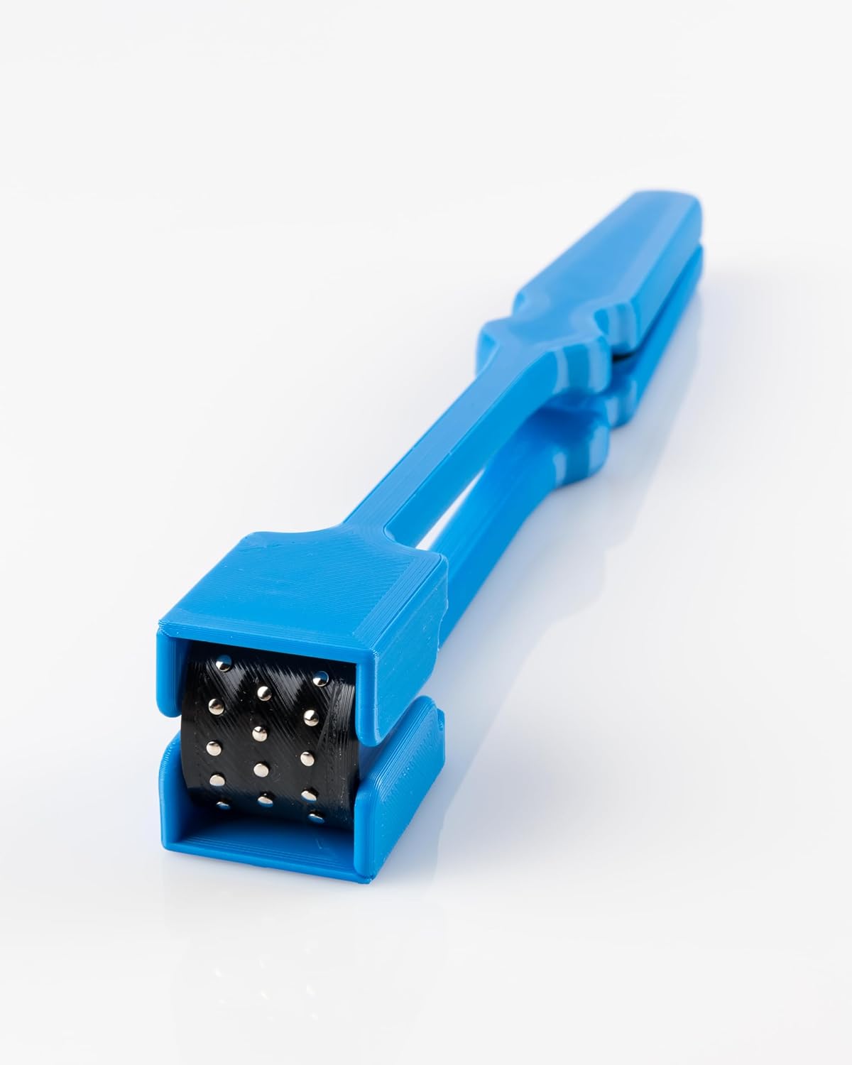 Balloon Striker - Original Balloon Popper Tool for Safe Easy Clean Up - Party Decorator Popping Tool (Electric Blue)