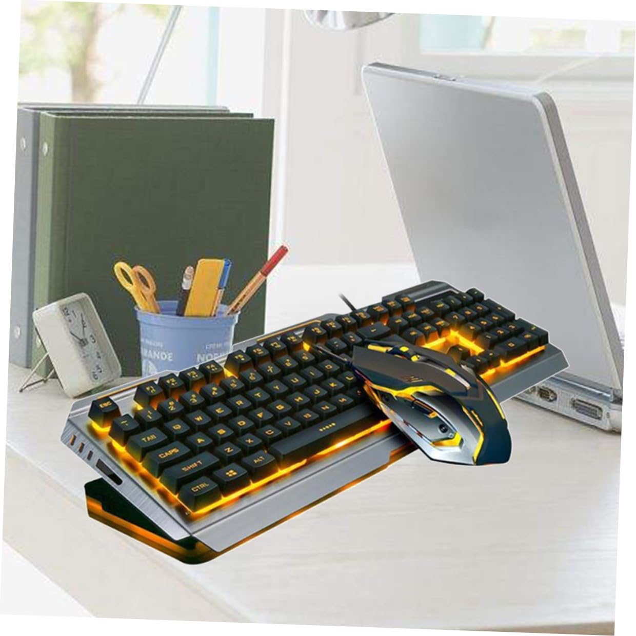 Set Tastiera Meccanica Gaming Retroilluminazione LED e Mouse Ergonomico USB Nero in Plastica Tasti Flottanti e Funzioni Multimediali Fn