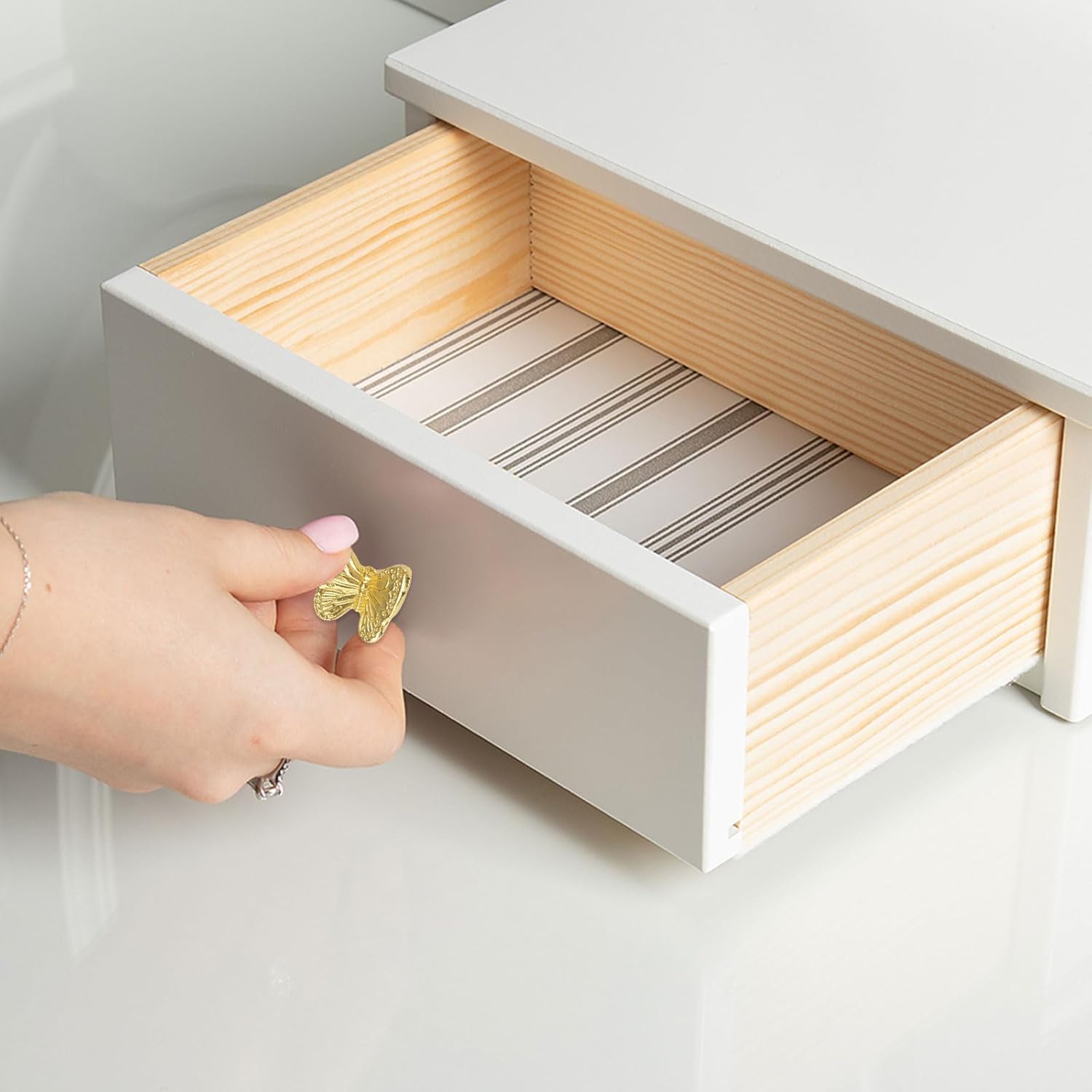 24Pcs Drawer Knob Zinc Alloy Pulls Knobs Antique Pull Handles Single Hole Furniture Cabinet Knobs with Screws for Drawer, Cupboard (Gold Butterfly)