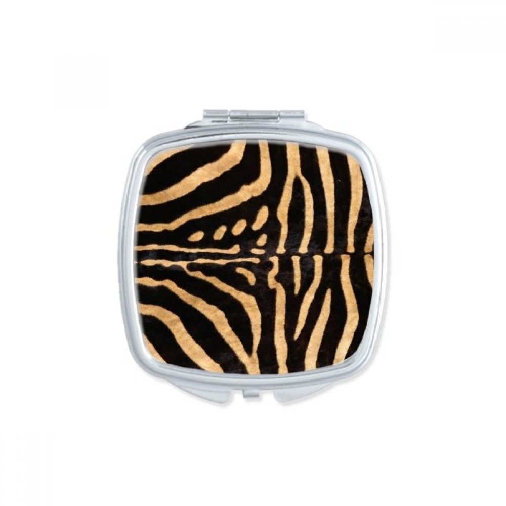 Miroir compact carré pour éviter les bavures de maquillage partout en voyage