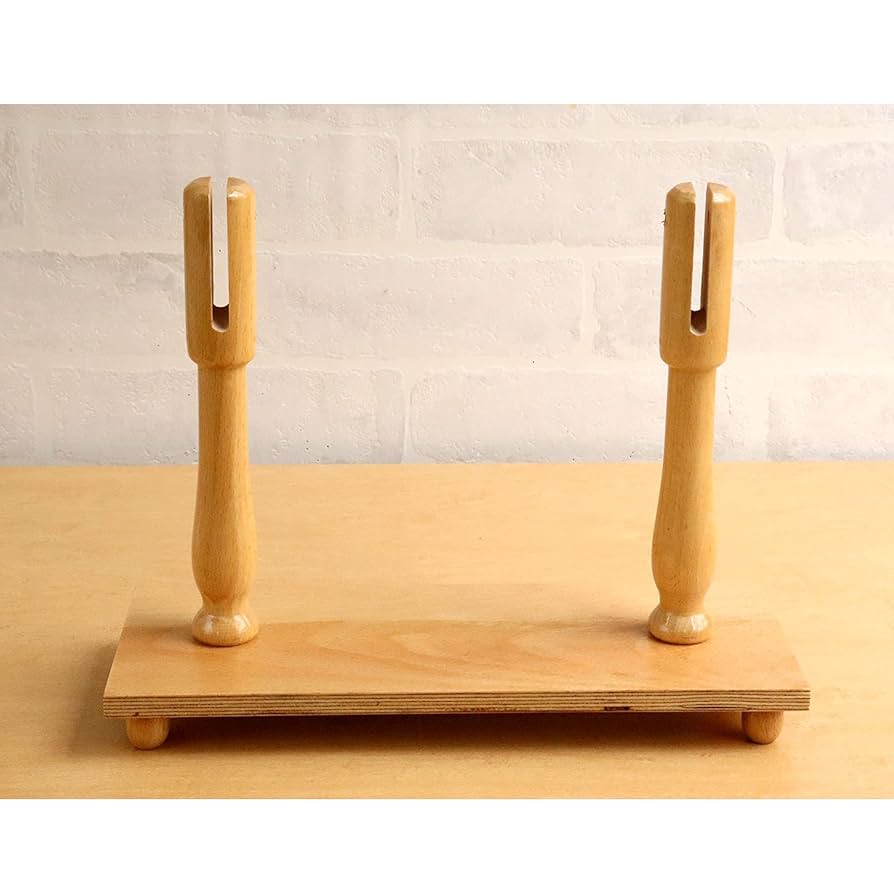 Amazon | DMC 刺しゅう枠(2本足スタンド付) 内径20.5cm 安定型