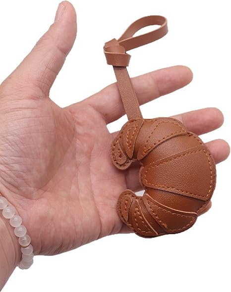 BLNGET Croissant Schlüsselanhänger - Leder Charm Für Schlüssel & Tasche