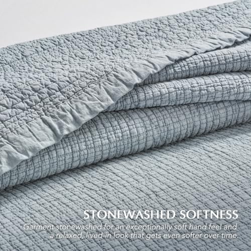 EverGrace Stonewashed Textured Cotton Quilt Set, King Size, Blue Linen by EverGrace - Used condition - Image 4