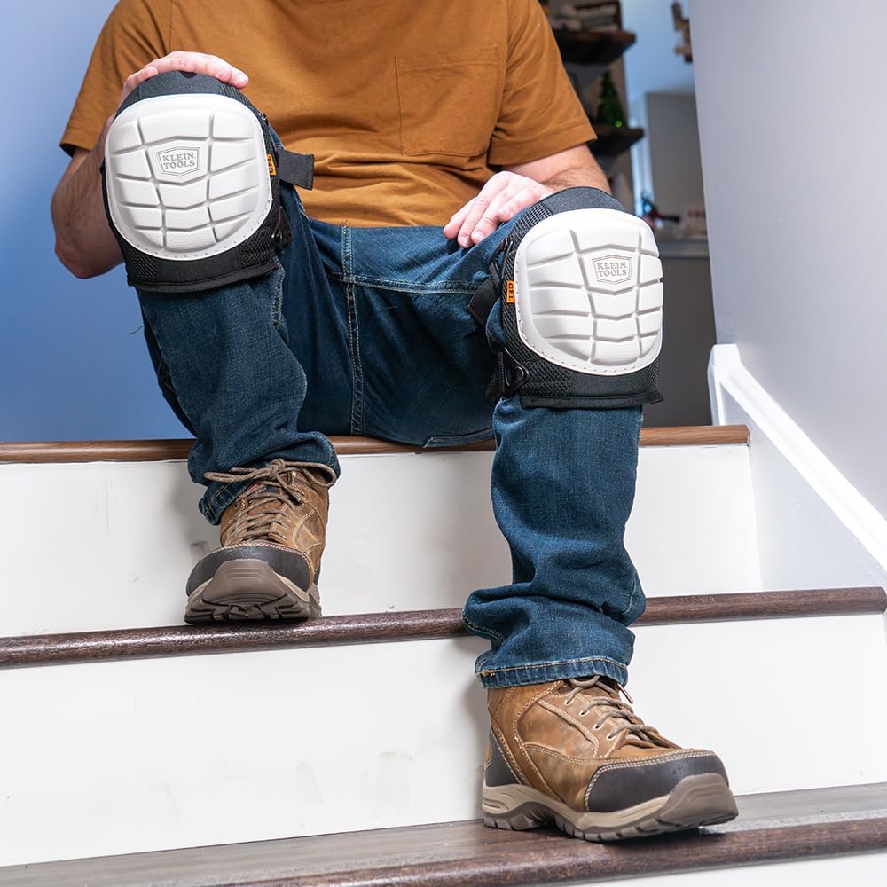 KLEIN TOOLS 60849 Non-Marring Knee Pads for Work, Construction, Tile, Flooring, for Men and Women, Lightweight Gel and Foam Padding, One Size