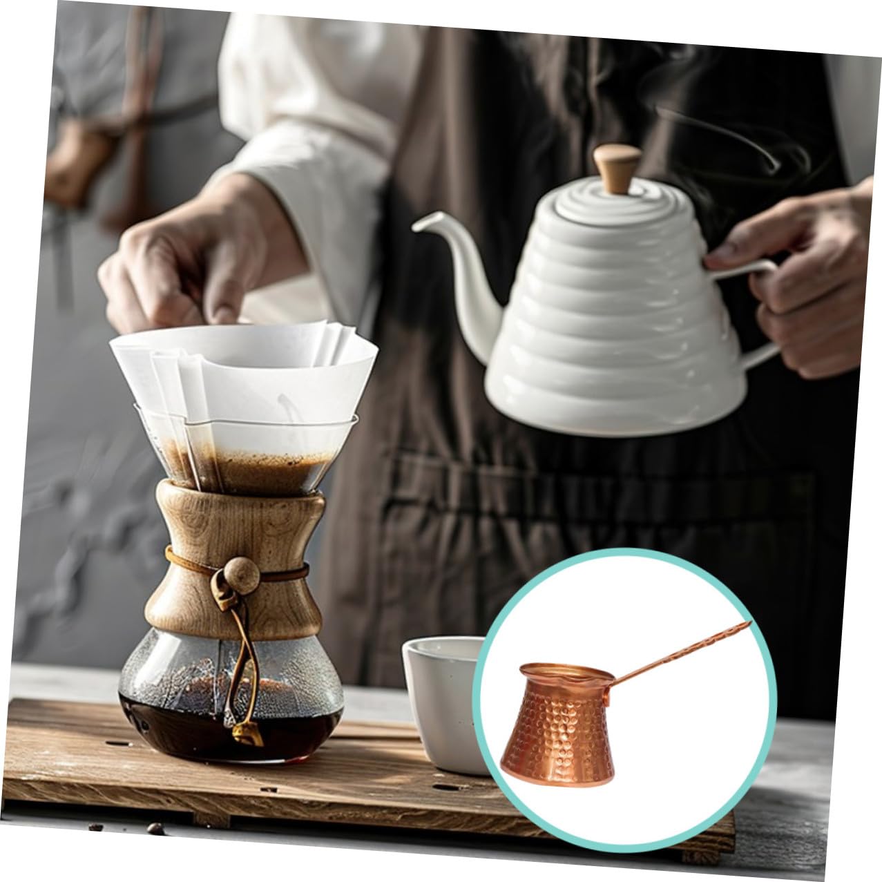 SHERCHPRY Türkische Kaffeekanne Griechische Arabische Kaffeemaschine Handgemachte Ottomane Gehämmertes Kupfer Cezve mit Messinggriff Jezve Briki für Den Herd 320Ml