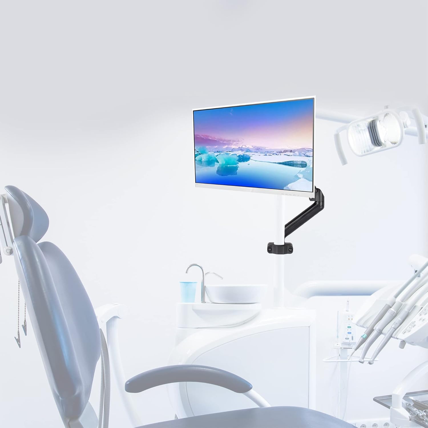 VIVO Universal Full Motion Pneumatic Pole Mount Arm for 17 to 32 inch Monitor Screens, 75mm and 100mm VESA Plate, Black, MOUNT-POLE05O