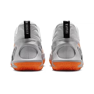 バスケットボール NIKE - COSMIC UNITY 2 Cut in half: Nike Cosmic Unity 2 Review | RunRepeat