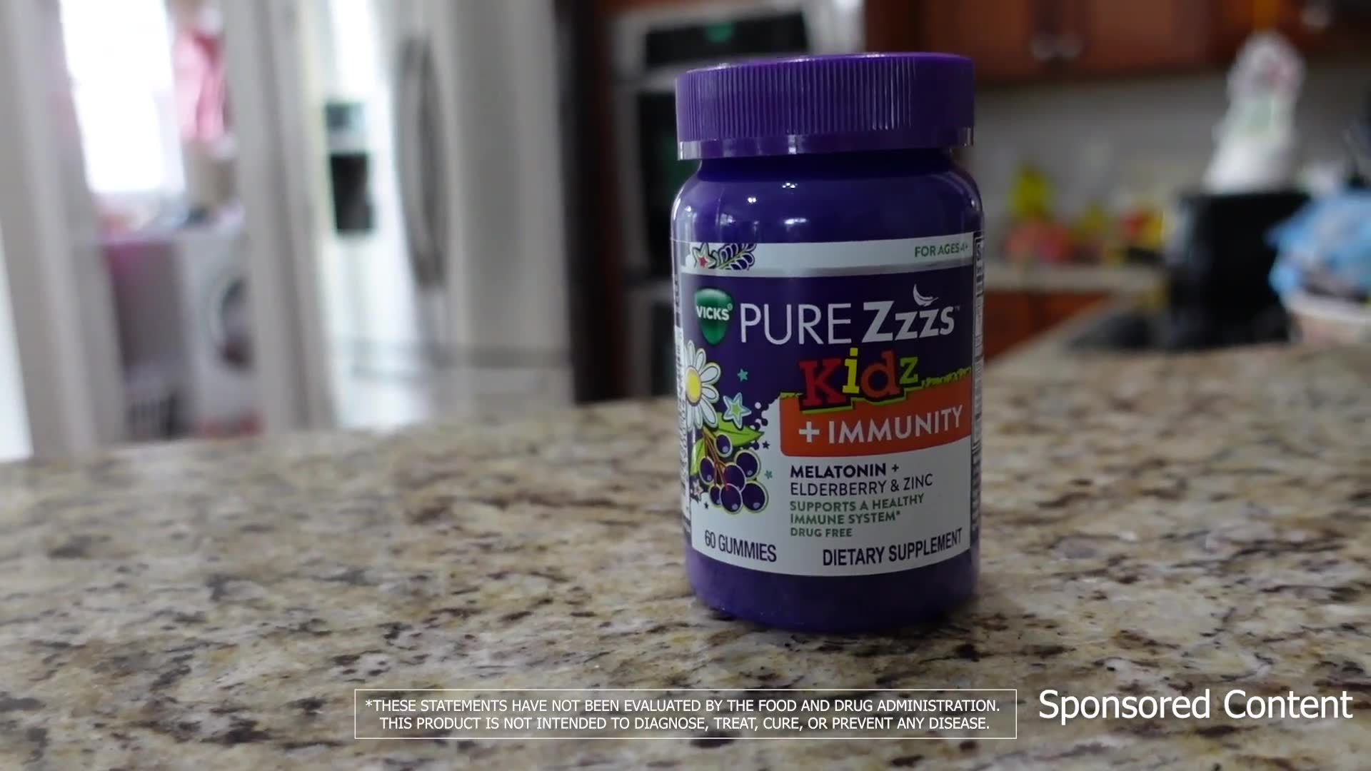 Amazon.com: VICKS PURE Zzzs Kidz + Immunity, Kids Melatonin Gummy