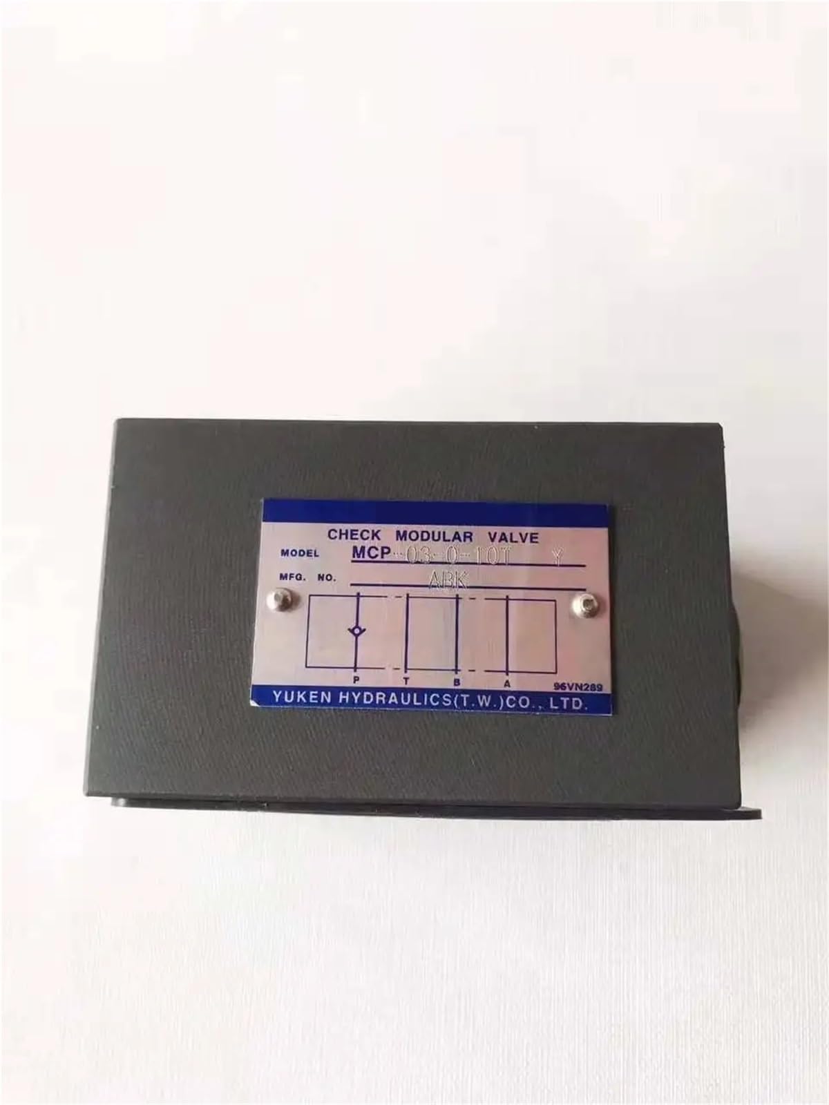Huuoqiwy One Color Hydraulic Valve Check Modular Valvemodel Mcp-03-0-10T