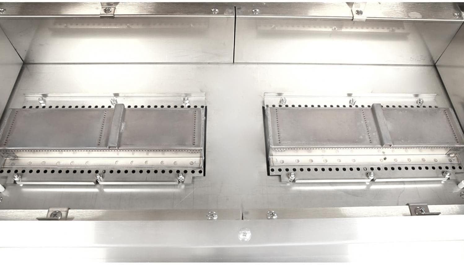 TEC Patio FR 44-Inch Built-in Infrared Natural Gas Grill W/Red Knobs