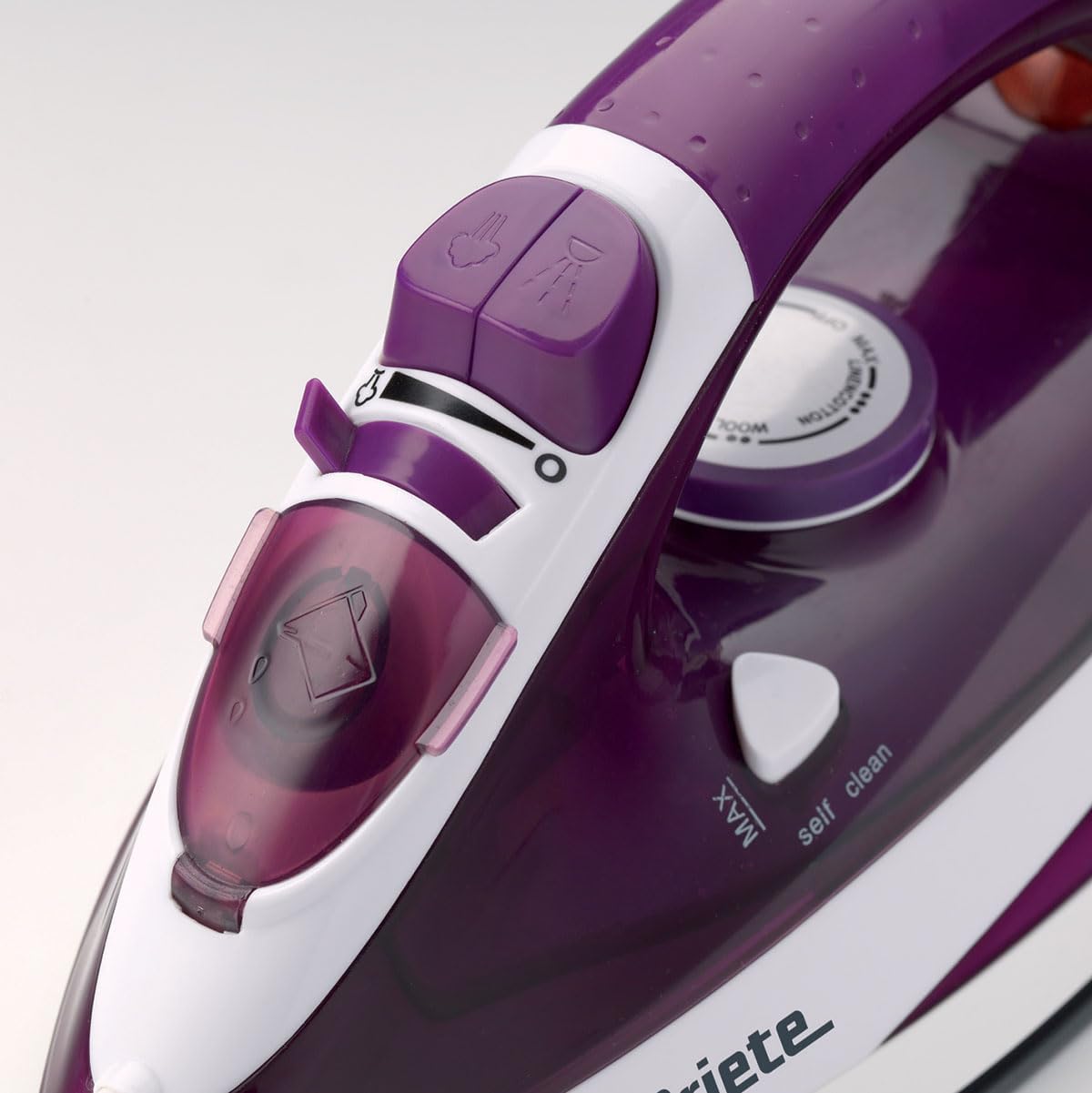 Ariete 6235 Iron for Dry and Steam Ironing with Ceramic Plate, 2000 W Power - Purple and White