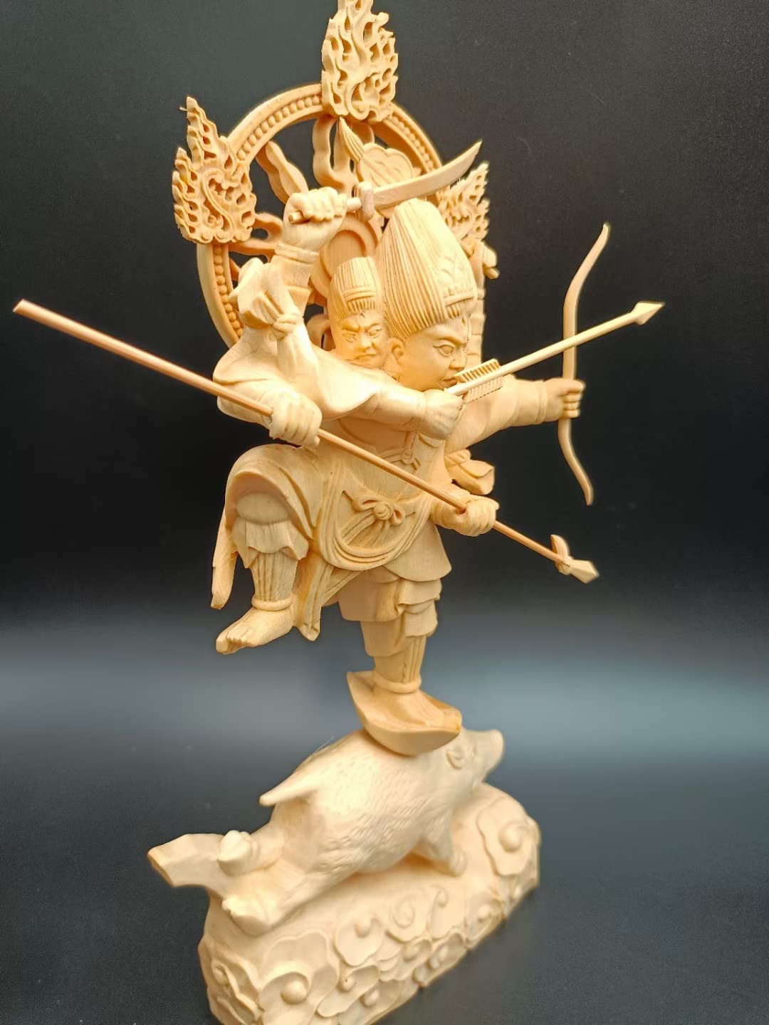 仏教美術 騎猪仏母菩薩 魔利支天護法仏像 銅製 仏像 彫刻 置物 開運 風水 Amazon｜摩利支天 仏像 騎猪像 銅像 守護神 総高21cm｜仏像