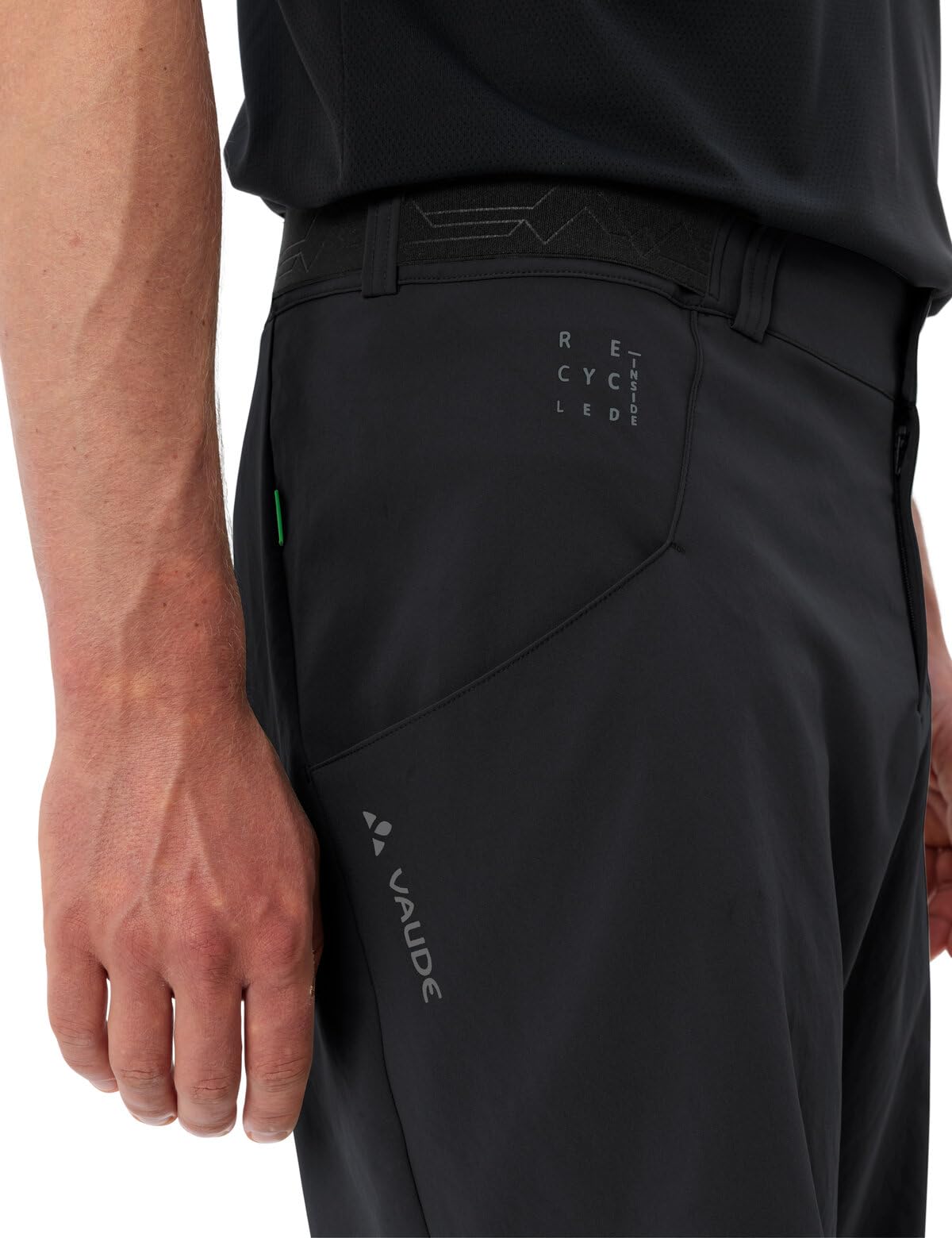 VAUDE Loamer Shorts II für Herren – MTB Shorts, Gepolsterte Fahrradshorts für Trails und Touren, Leicht und schnell trocknende Fahrradhose für Herren