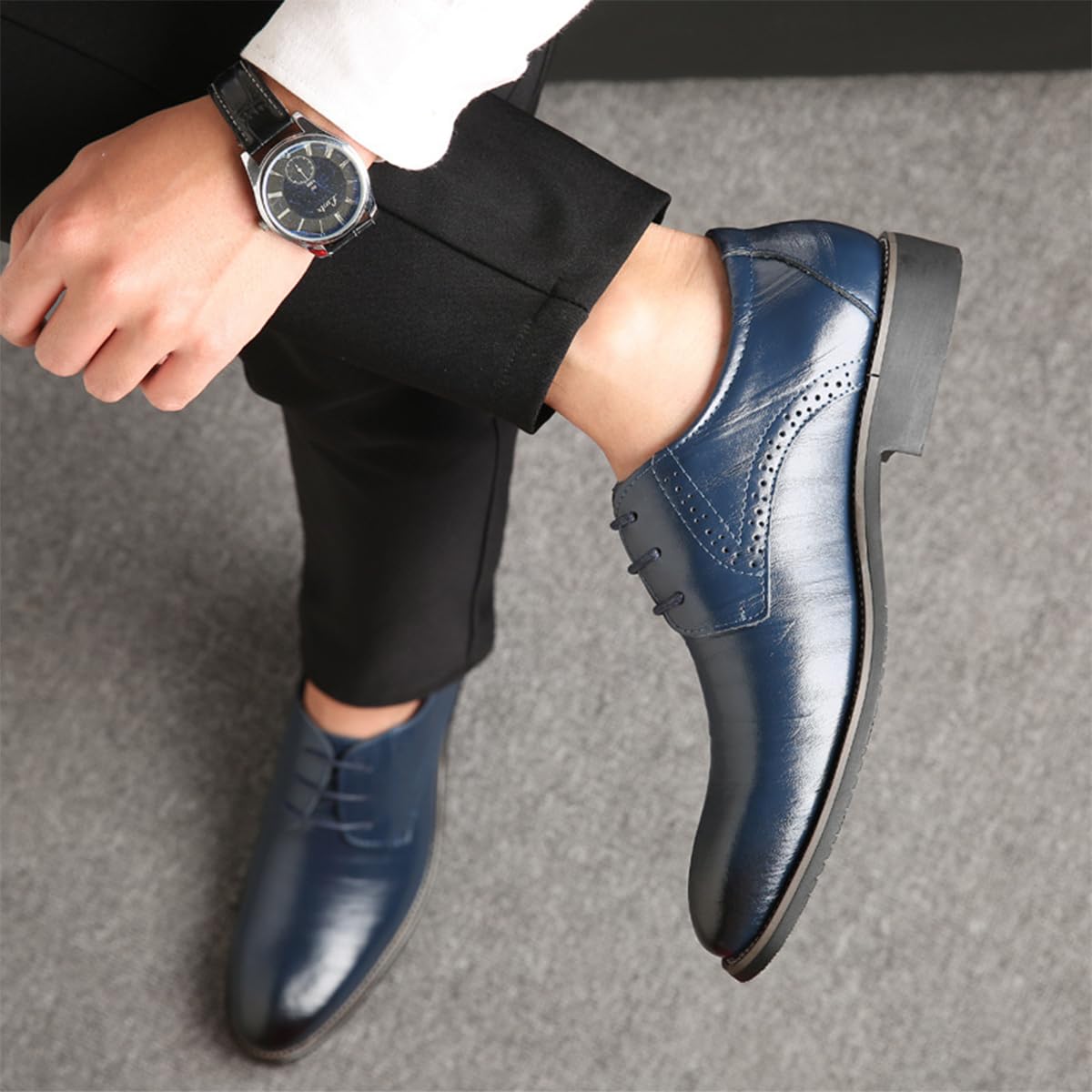 Chaussures habillées à Bout Pointu pour Hommes Chaussures Oxford Confortables et Respirantes pour l'extérieur, Le Travail, Les Mariages