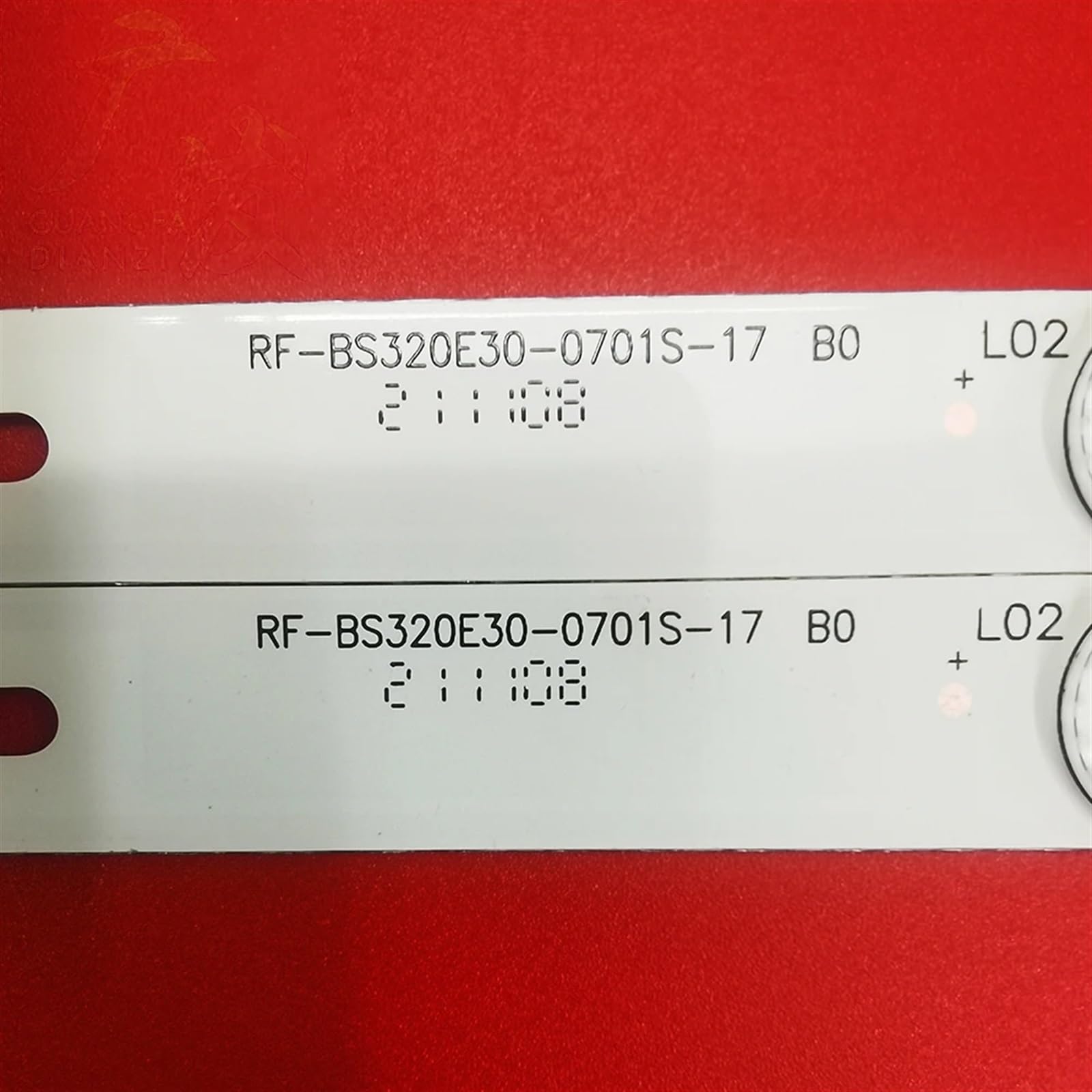 Striscia di retroilluminazione a LED 2 Pezzi 7 lampade Compatibile for TV da 32 Pollici C320X15-E6-H RF-BS320E30-0701S-17B0 32LEM-1019/T2C BBK 32LEX-5027/T2C 32LEM-1029(One Size)