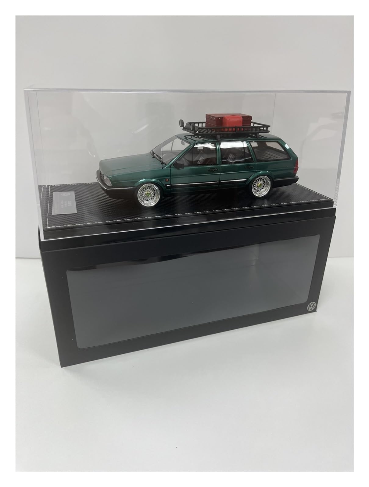 Metallo Scala Replica 1 18 Per Volkswagen Santana Touring Con Telaio Del Tetto Modello Di Auto In Resina Veicolo Da Collezione Souvenir