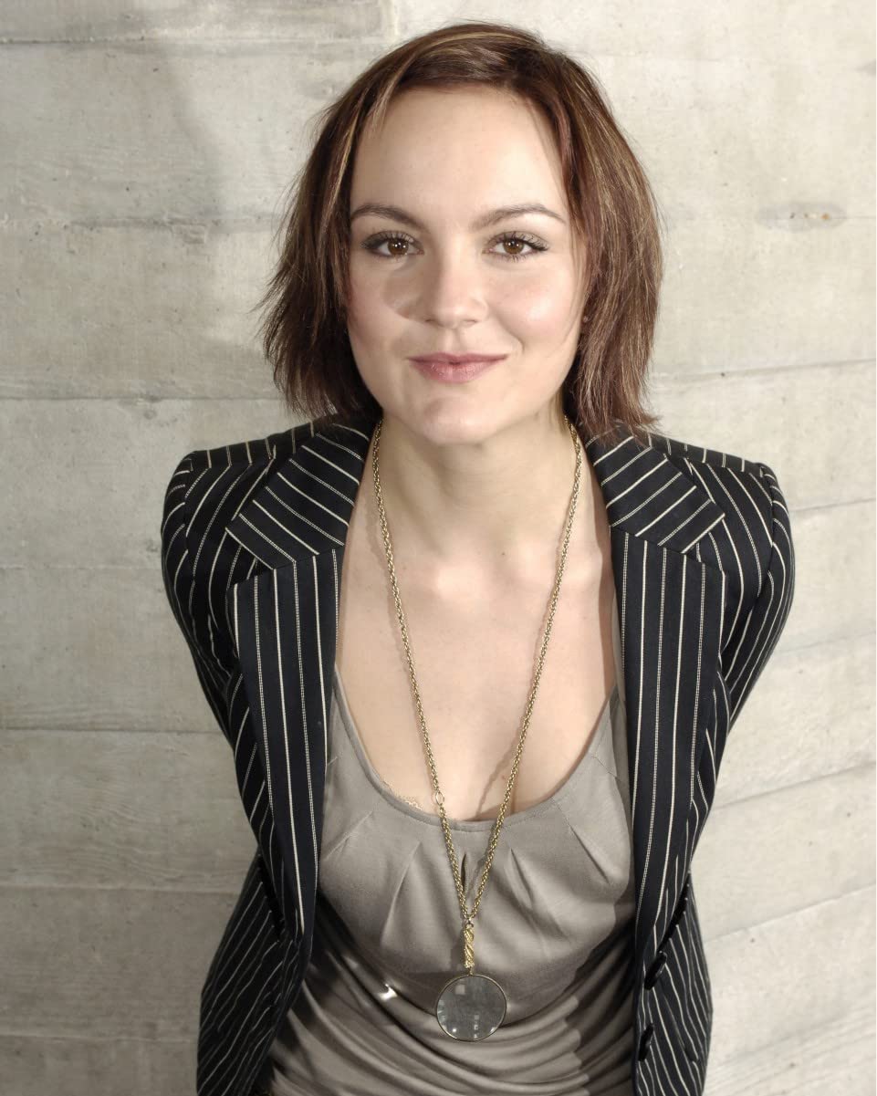 worldphotographs Rachael Stirling 10x8 Photo