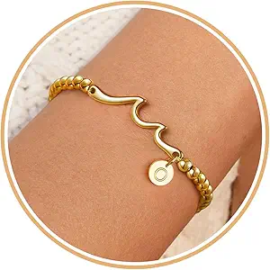 Gold Beaded Bracelets for Women, Initial Bracelets for Women Christmas Gifts for Her Stocking Stuffers for Teens Teen Girl Gifts Trendy Stuff Adjustable Non Tarnish Gold Bracelet with Letter Charm A-Z Birthday Christmas Jewelry for Mom Daughter Grandma Friend