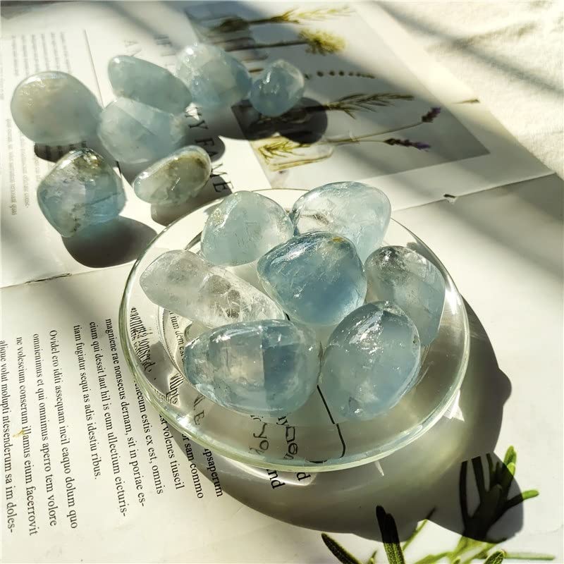 Piedras de cristal celestite contra el estrés ambiental en el dormitorio 7