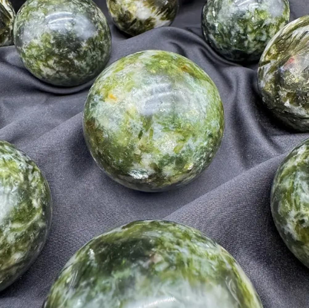 Natural Green Lepidolite Crystal Ball,Green Mica Sphere for Home Decor, Spiritual Meditation, Feng Shui, Photography, Witchcraft