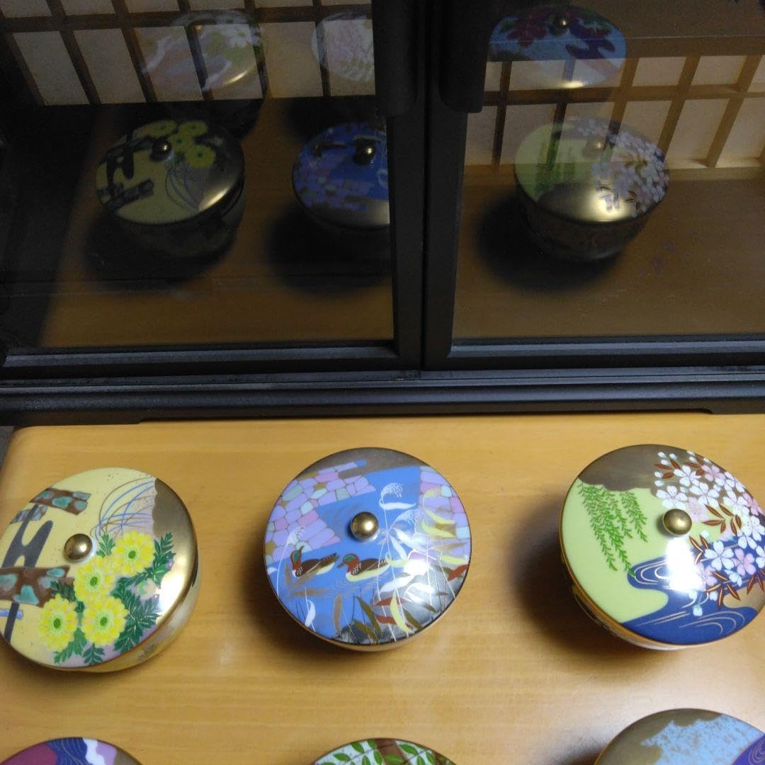 Amazon.co.jp: 有田焼 羽柴正和 宮中の花の歳時紀 高級蓋付き煎茶茶器  