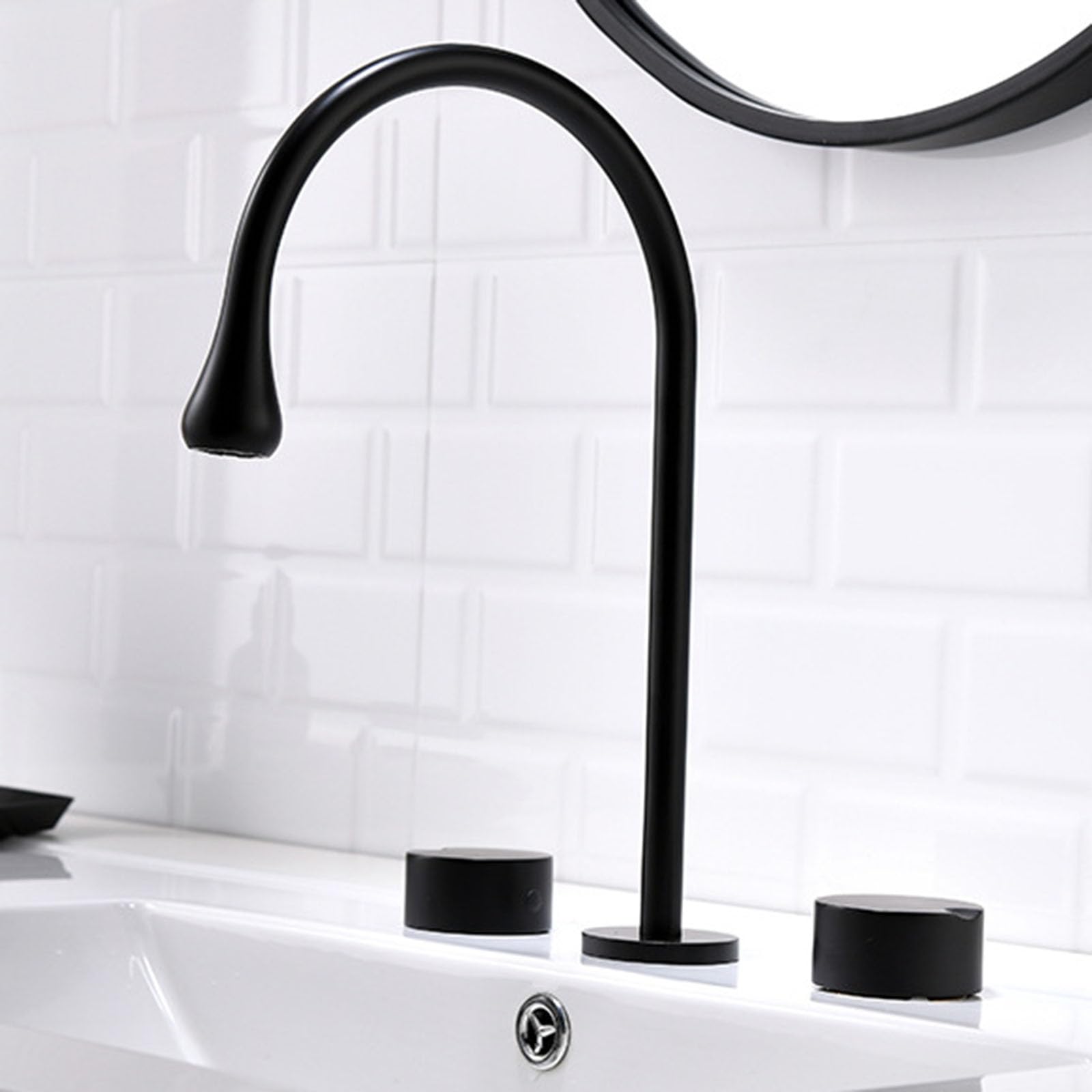 Grifo de lavabo con 3 orificios de latón contra fugas y corrosión en baño