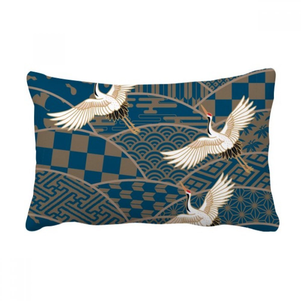 Coussin lombaire grues feuilles d'érable pour sublimer votre canapé et créer un salon cocooning