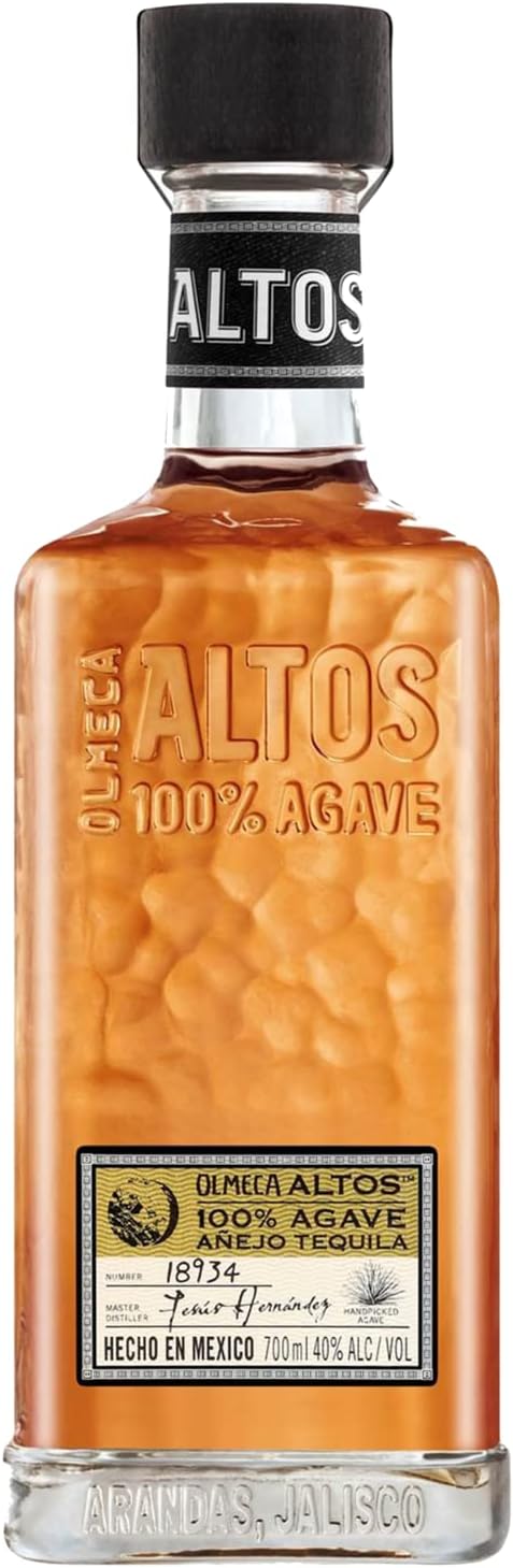 Altos Anejo Tequila 70cl, 40% ABV, Made from 100% Blue Weber Agave, Award Winning, Crafted in Small Batches, Aged in Bourbon Casks for 12 months, Grown in Los Altos, Mexico