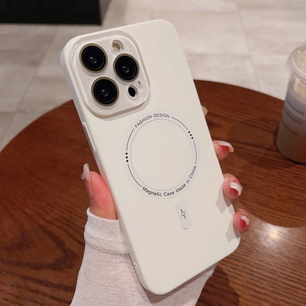 Coque magnétique iPhone 15 Pro Max évitez les rayures grâce au PC mat blanc antichoc
