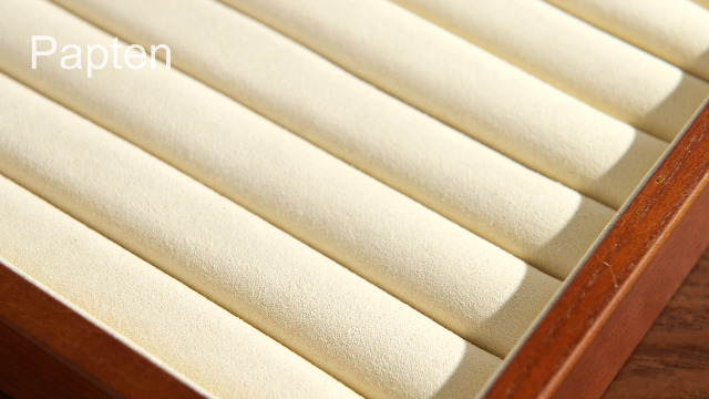 Amazon｜Papten ジュエリートレイ 蓋付き 木製 ジュエリーボックス 24