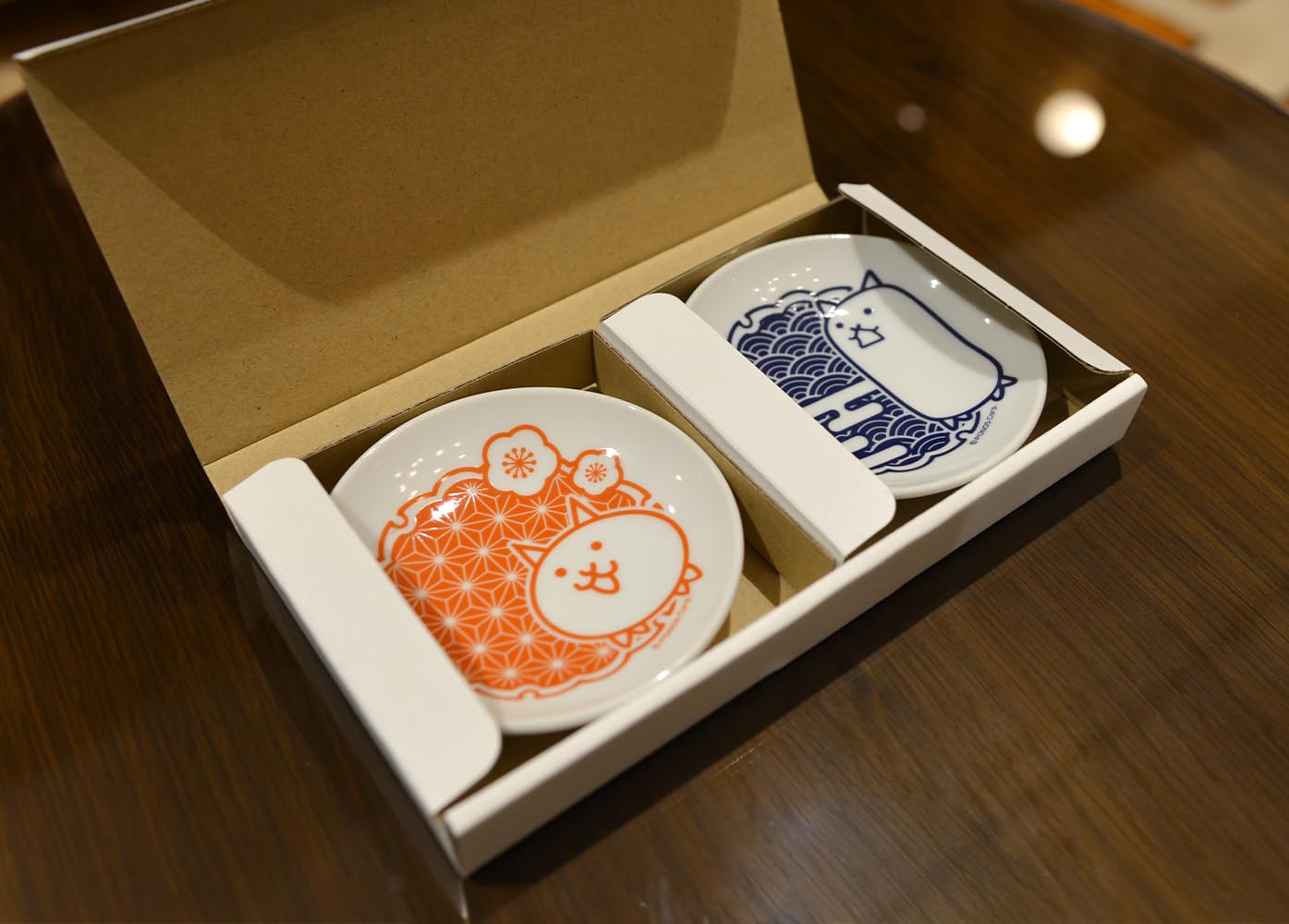 Amazon | 【にゃんこ大戦争】 ネコ＆タンクネコ 和柄豆皿セット