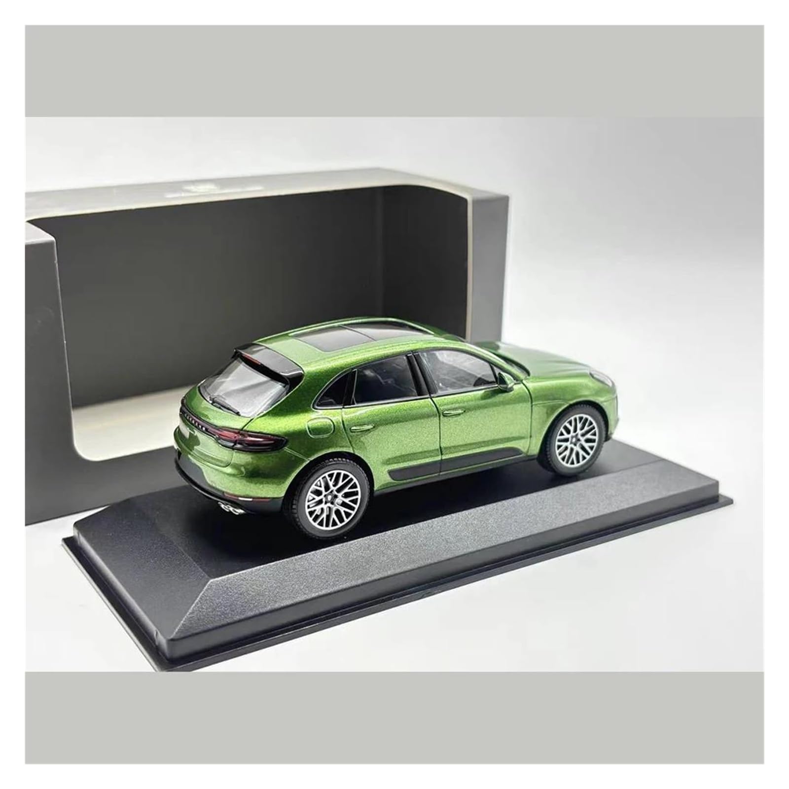Metallo Scala Replica 1 43 per Porsche Macan S 2018 in lega originale modello di auto simulazione raro collezione decorazioni per la casa Hobby Veicoli Giochi Set