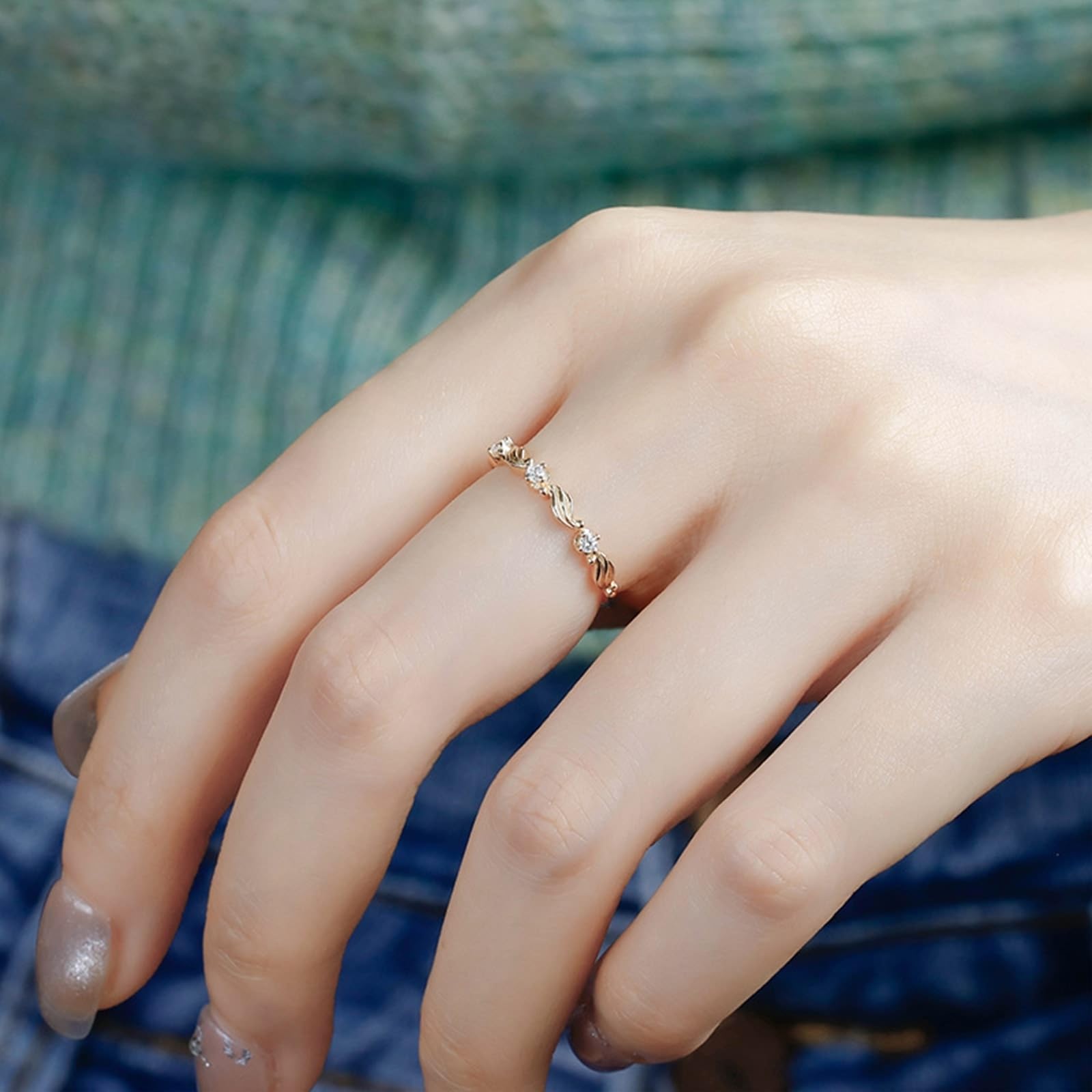 Anillo solitario de oro de 9 K/14 K/18 K con moissanita y hojas para parejas