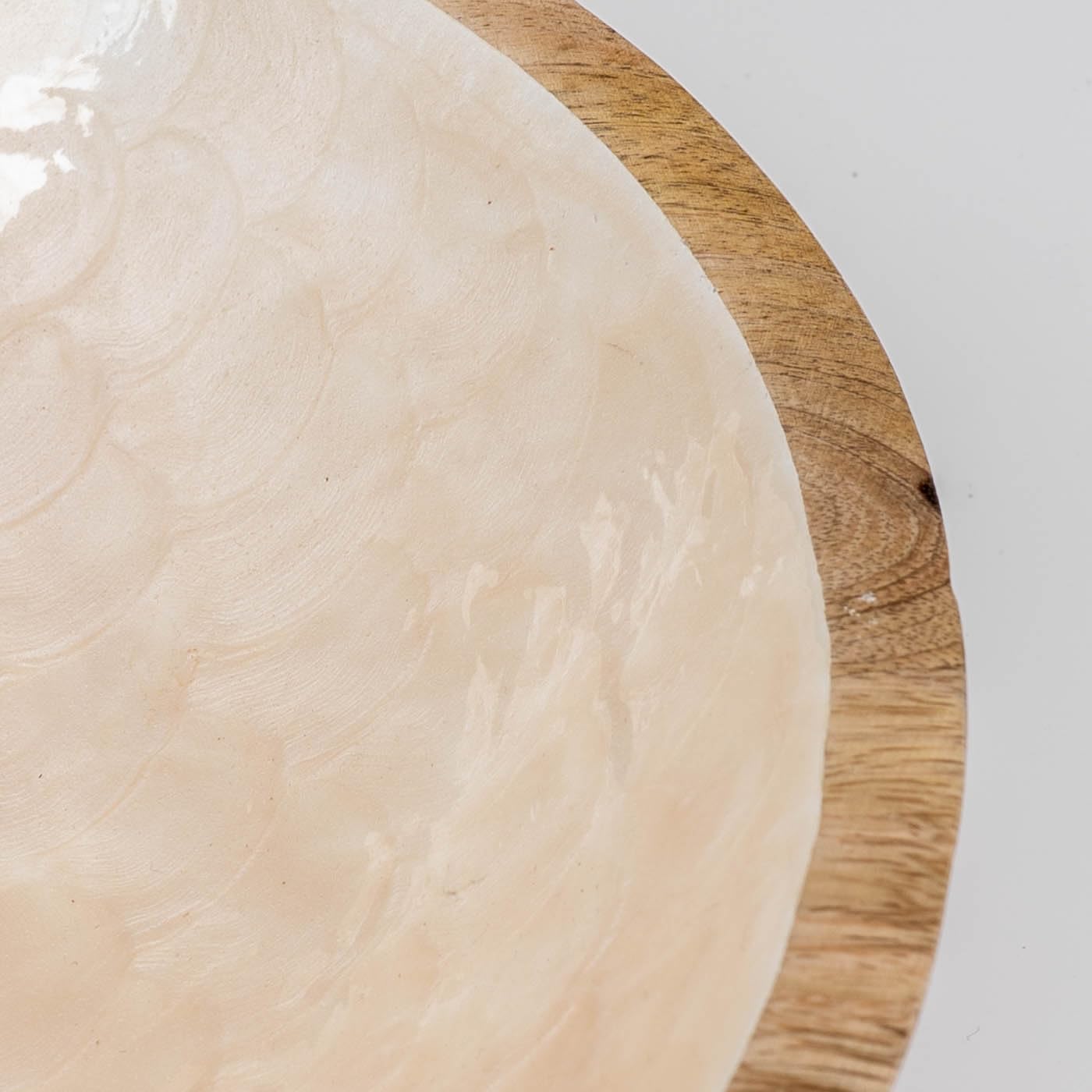 Plateau rond en bois de manguier avec motif mandala brun (35cm) - MANGO - Gamm vert Plateau rond en bois de manguier avec motif mandala brun (35cm) - MANGO - Gamm vert