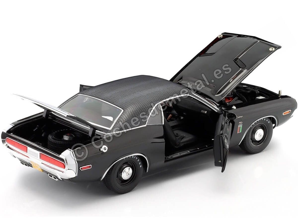 1970 Challenger R/T 426 HEMI The Black Ghost Black with White Tail