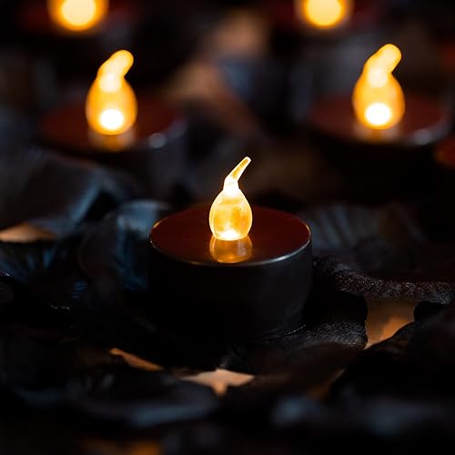 LANKER 500 pétalos de rosa artificiales negros con 24 velas de té sin llama parpadeantes a pilas negras (velas de té negras con pétalos de rosa