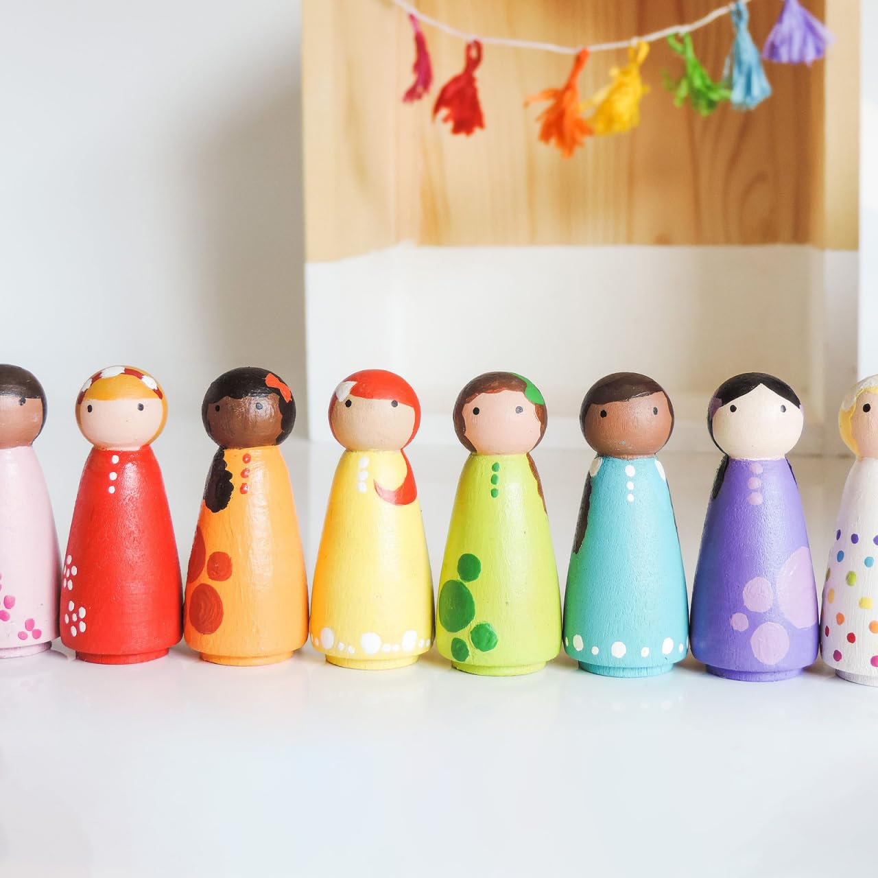Toddmomy 10Pcs DIY Wooden Peg Dolls 2.32 Inch Blank Cake Toppers Wedding Party Decoration Natural Wooden Crafts Unfinished Angel Figures - Image 4