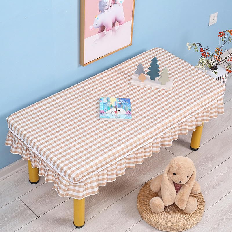 Nappe à volants imperméable pour protéger une grande table des taches d'enfants