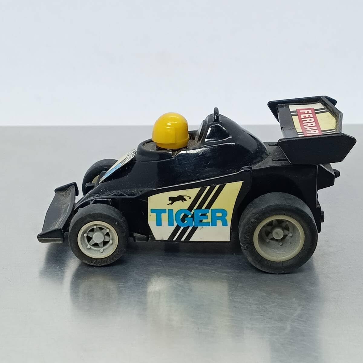 サーキット　チョロQ F-1 フェラーリ　レトロ　E-04 サーキット チョロQ F1 フェラーリ - メルカリ