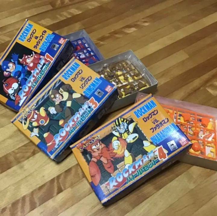 Amazon.co.jp: 週末中）ロックマン バトルセット 134 : おもちゃ