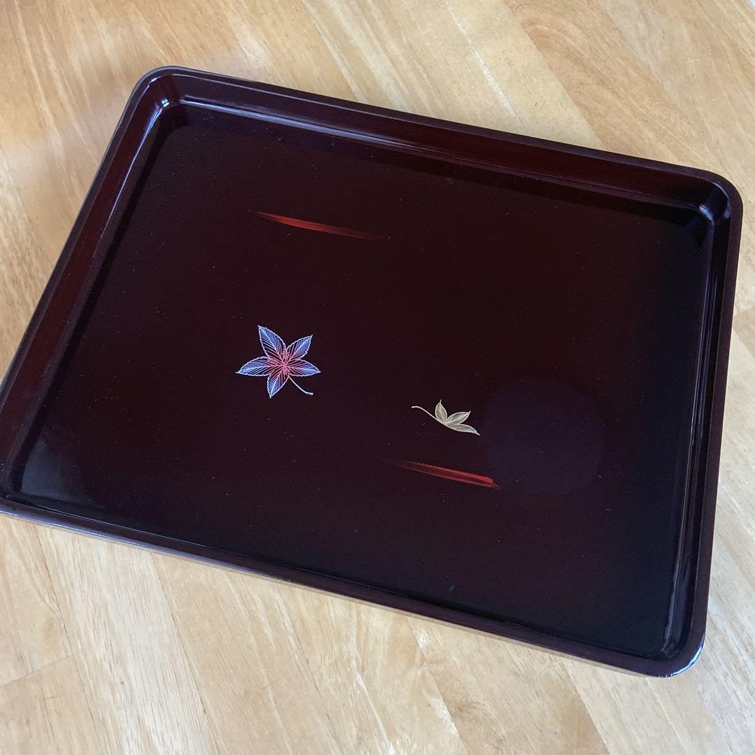 値下げ【高級♪】秋田特産 伝統工芸品 川連漆器 おぼん Amazon.co.jp: 高級秋田特産 伝統工芸品 川連漆器 おぼん