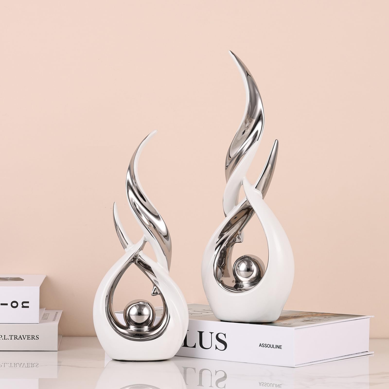 2 estatuas de cerámica blanca y plateada para decoración del hogar, esculturas de arte abstracto moderno, elegantes objetos decorativos de mesa para comedor, entrada, soporte de TV, chimenea, centros