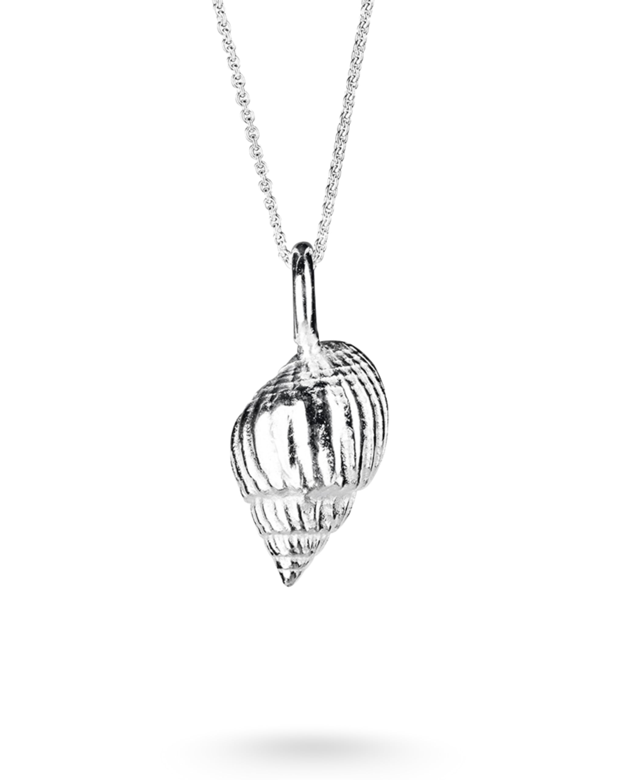 Heartbreaker "Sealife" Muschel-Anhänger klein I Edler Muschelanhänger aus 925 Sterling Silber I Nickelfreier Kettenanhänger in Goldschmiedequalität I Hochwertiger Anhänger für Damen I LD SL 37